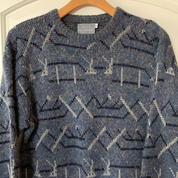 Vintage Crewneck Sweater Made in USA large Le Tigre Y2K Holiday SKI - Picture 2 of 5